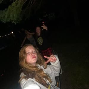 Meet your Posher, Bronwynn